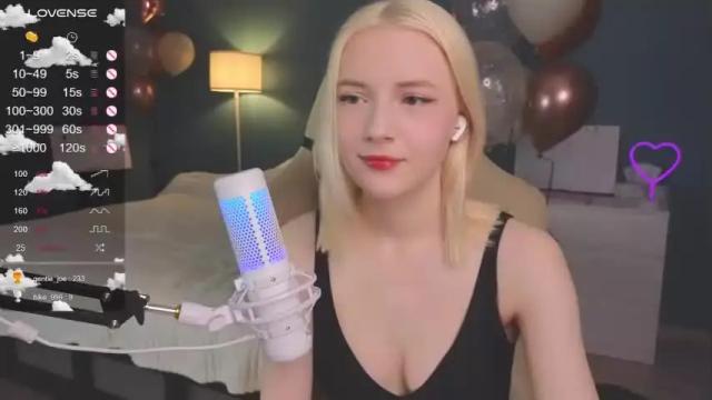 Image 8 of benty_bunny Stream on Chaturbate on 13 months ago