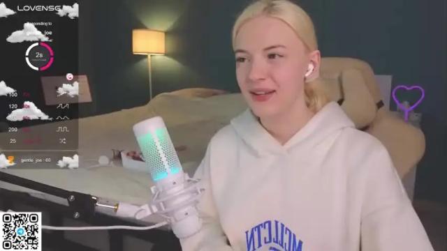 Image 2 of benty_bunny Stream on Chaturbate on 13 months ago