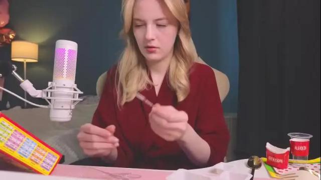 Image 8 of benty_bunny Stream on Chaturbate on 28 days ago