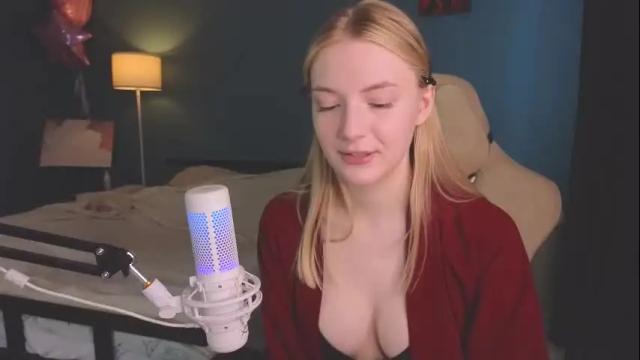 Image 4 of benty_bunny Stream on Chaturbate on 20 days ago