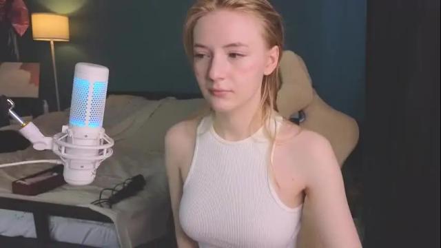 Image 4 of benty_bunny Stream on Chaturbate on 9 days ago