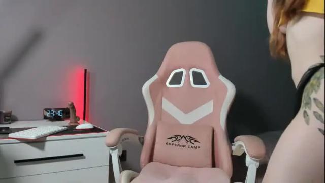 Image 6 of beriesniks Stream on Chaturbate on 2 months ago