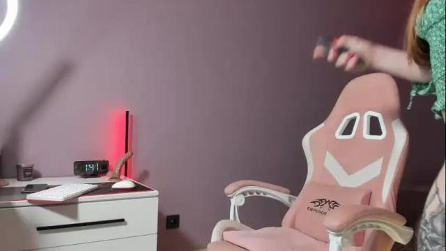 Image 12 of beriesniks Stream on Chaturbate on 1 month ago