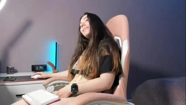Image 7 of beriesniks Stream on Chaturbate on 27 days ago