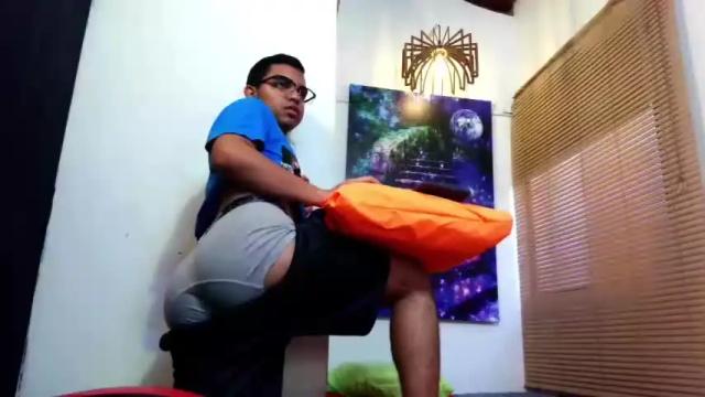 Image 6 of bernard_nm Stream on Chaturbate on 25 months ago