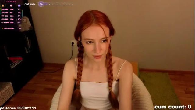 Image 3 of berrryjelly Stream on Chaturbate on 6 days ago