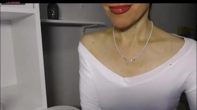 Image 3 of berry2024 Stream on Chaturbate on 1 month ago