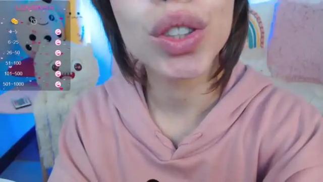 Image 11 of berry__008 Stream on Chaturbate on 14 months ago