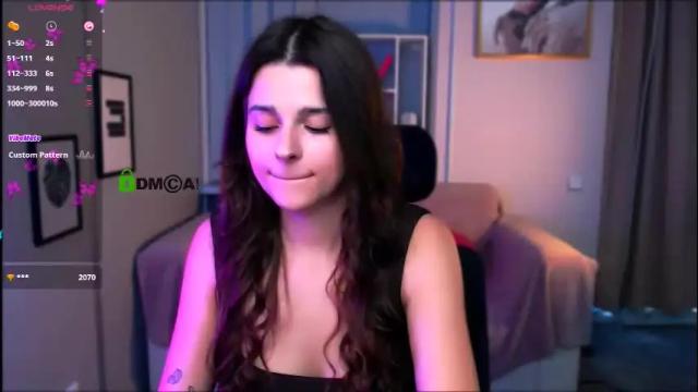 Image 11 of berry_alma Stream on Chaturbate on 20 days ago