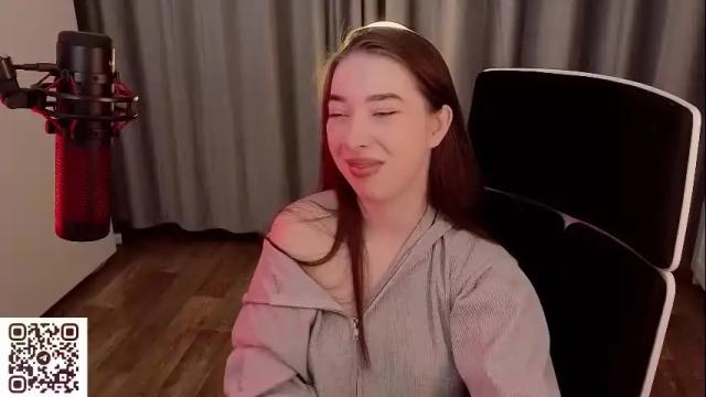 Image 11 of berry_muffin Stream on Chaturbate on 1 month ago