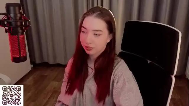 Image 4 of berry_muffin Stream on Chaturbate on 1 month ago