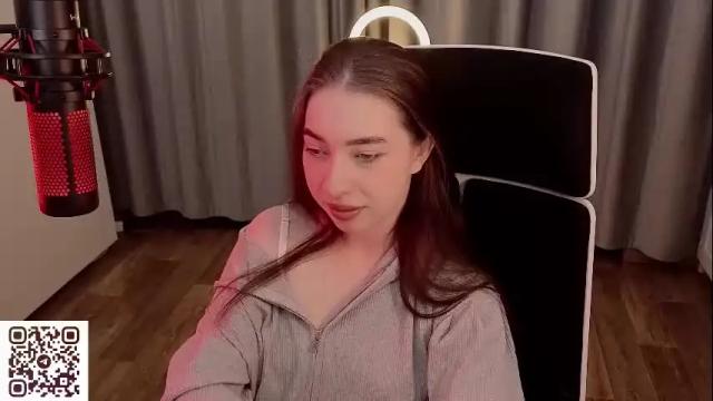 Image 8 of berry_muffin Stream on Chaturbate on 1 month ago