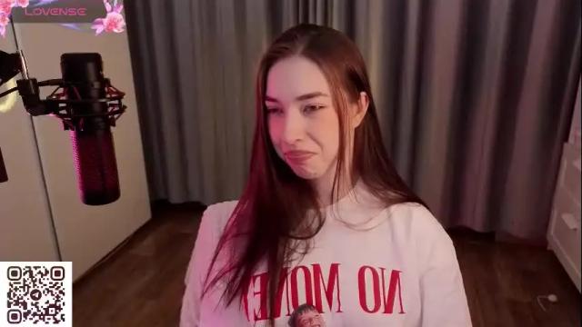 Image 10 of berry_muffin Stream on Chaturbate on 1 month ago