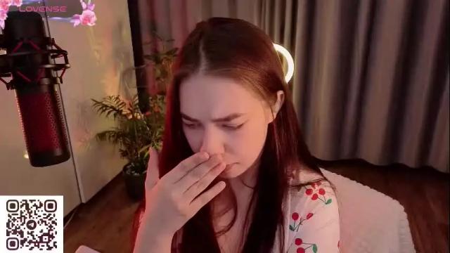 Image 11 of berry_muffin Stream on Chaturbate on 25 days ago