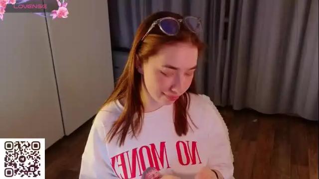 Image 4 of berry_muffin Stream on Chaturbate on 1 day ago