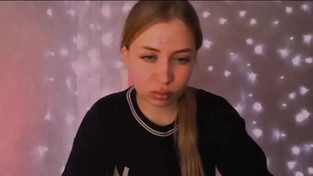 Image 11 of berthaxgolden Stream on Chaturbate on 16 months ago