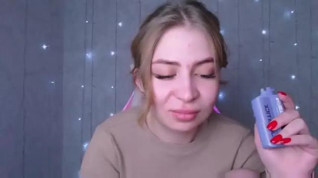 Image 11 of berthaxgolden Stream on Chaturbate on 13 months ago