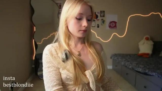 Thumbnail 3, bestblondiiecb's Stream at Chaturbate, 1 month ago