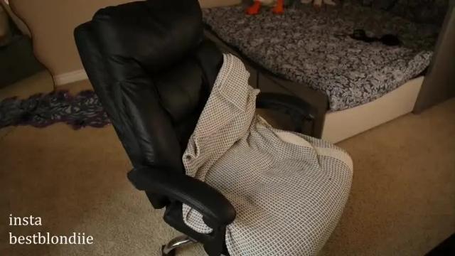 Image 12 of bestblondiiecb Stream on Chaturbate on 1 month ago