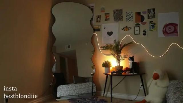 Image 6 of bestblondiiecb Stream on Chaturbate on 1 month ago