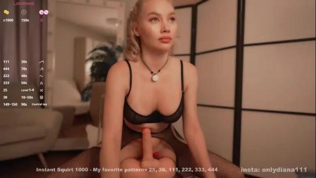 Image 8 of bestie_online Stream on Chaturbate on 29 days ago