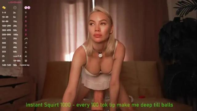 Image 11 of bestie_online Stream on Chaturbate on 2 months ago