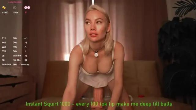 Image 12 of bestie_online Stream on Chaturbate on 2 months ago