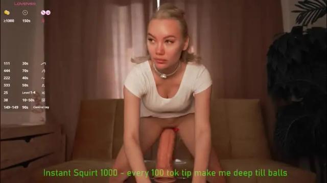 Image 3 of bestie_online Stream on Chaturbate on 2 months ago