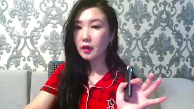 Image 4 of bet_lu Stream on Chaturbate on 13 months ago