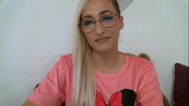 Image 11 of beth240598 Stream on Chaturbate on 2 months ago