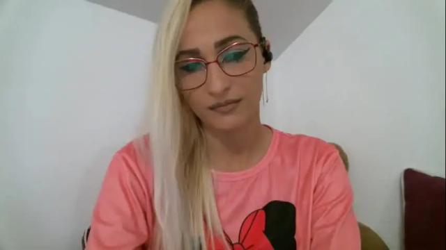 Image 2 of beth240598 Stream on Chaturbate on 2 months ago