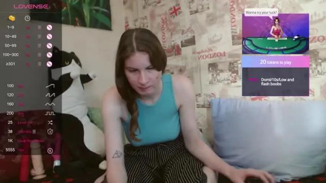 Image 10 of beth_aster Stream on Chaturbate on 19 months ago