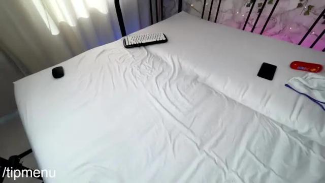 Image 7 of bethanie_derek Stream on Chaturbate on 3 months ago