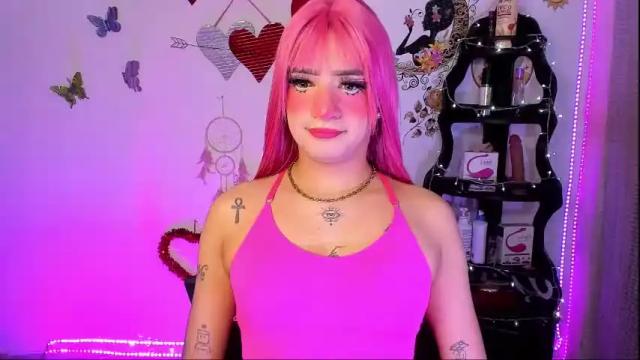 Image 2 of bethany_t22 Stream on Chaturbate on 9 months ago
