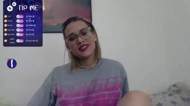 Image 7 of betsaida2613 Stream on Chaturbate on 23 months ago