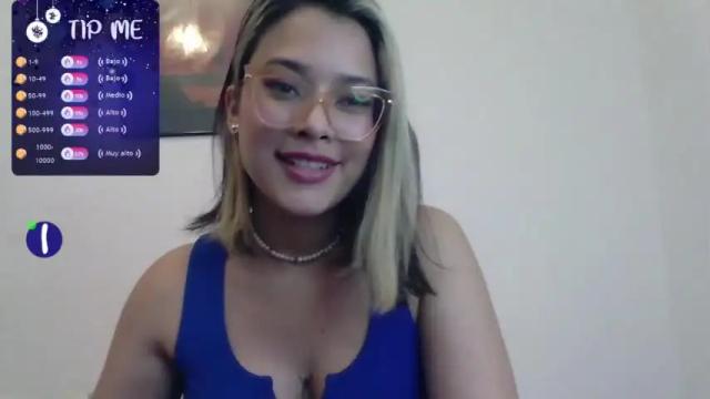 Thumbnail 2, betsaida2613's Stream at Chaturbate, 23 months ago