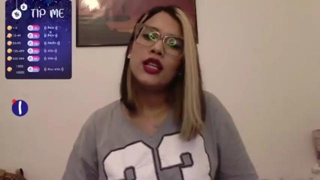 Image 6 of betsaida2613 Stream on Chaturbate on 22 months ago
