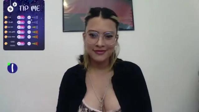 Image 7 of betsaida2613 Stream on Chaturbate on 21 months ago