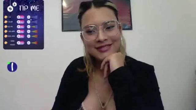 Image 8 of betsaida2613 Stream on Chaturbate on 21 months ago