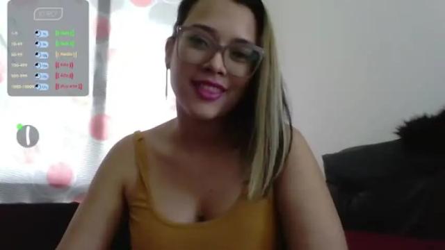 Image 3 of betsaida2613 Stream on Chaturbate on 21 months ago