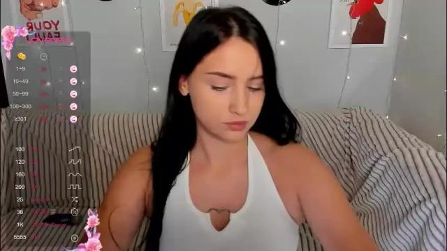Image 2 of betsi_star Stream on Chaturbate on 1 month ago