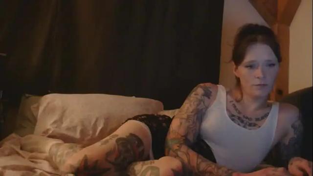 Image 12 of betsybradcock Stream on Chaturbate on 1 month ago