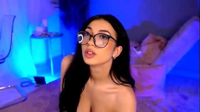 Image 12 of betsygonzale Stream on Chaturbate on 1 month ago