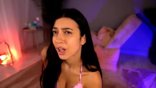 Image 4 of betsygonzale Stream on Chaturbate on 21 days ago