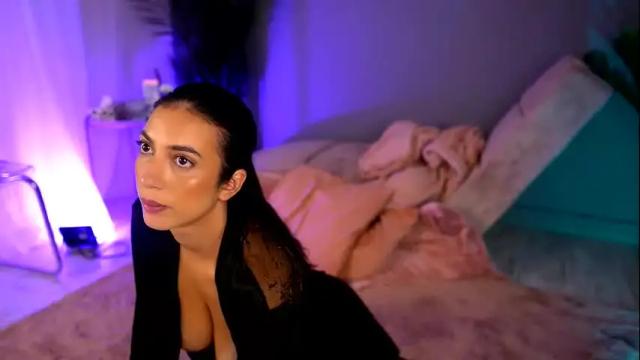 Image 8 of betsygonzale Stream on Chaturbate on 10 days ago
