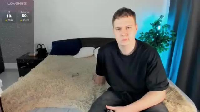 Image 3 of better_together0 Stream on Chaturbate on 12 months ago