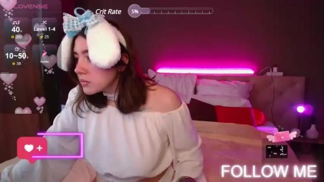 Image 2 of betty__pie Stream on Chaturbate on 21 months ago