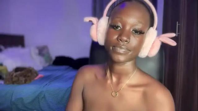 Image 10 of betty_fire_ Stream on Chaturbate on 5 months ago