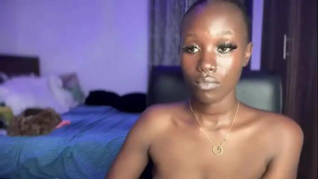 Image 12 of betty_fire_ Stream on Chaturbate on 5 months ago