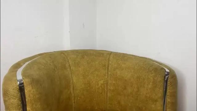 Image 12 of betty_fire_ Stream on Chaturbate on 2 months ago